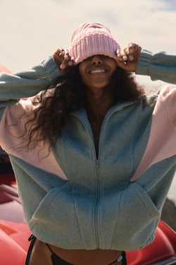 Czapka Shaka pink